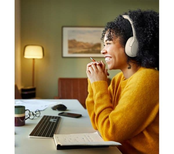 Belkin SoundForm Isolate Headphones Sand - Image 2