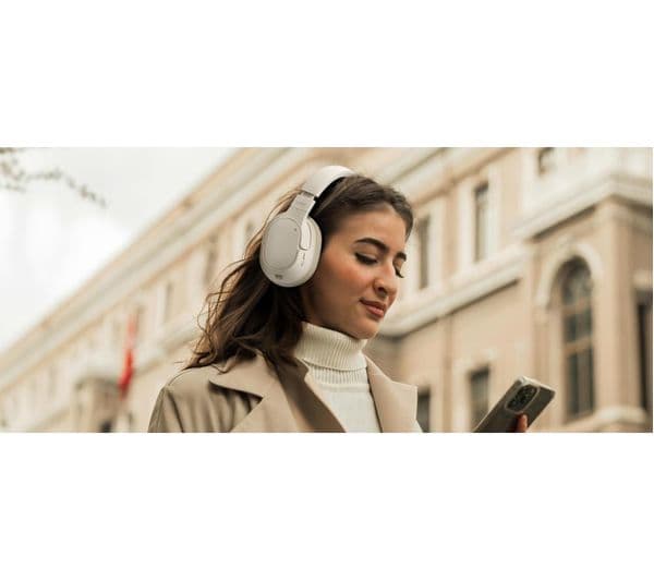 Belkin SoundForm Isolate Headphones Sand - Image 3