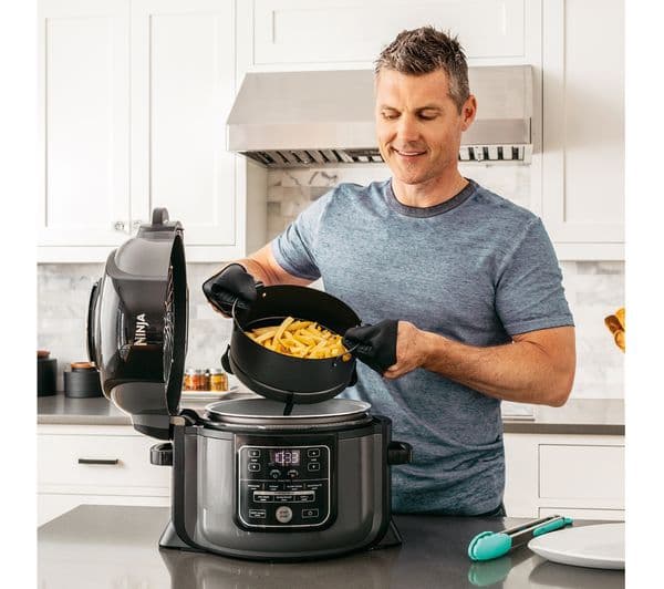 Ninja Foodi OP300UK Multi Pressure Cooker & Air Fryer - Black - Image 6
