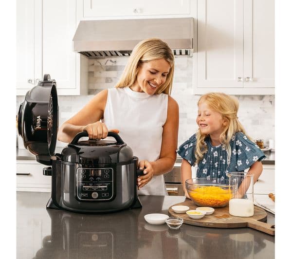 Ninja Foodi OP300UK Multi Pressure Cooker & Air Fryer - Black - Image 7