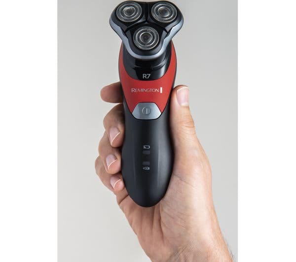 REMINGTON Ultimate Series R7 XR1530 Wet & Dry Rotary Shaver - Black & Red - Image 2