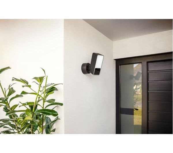 EVE Outdoor Cam Full HD 1080p WiFi Security Camera - Black - Image 2