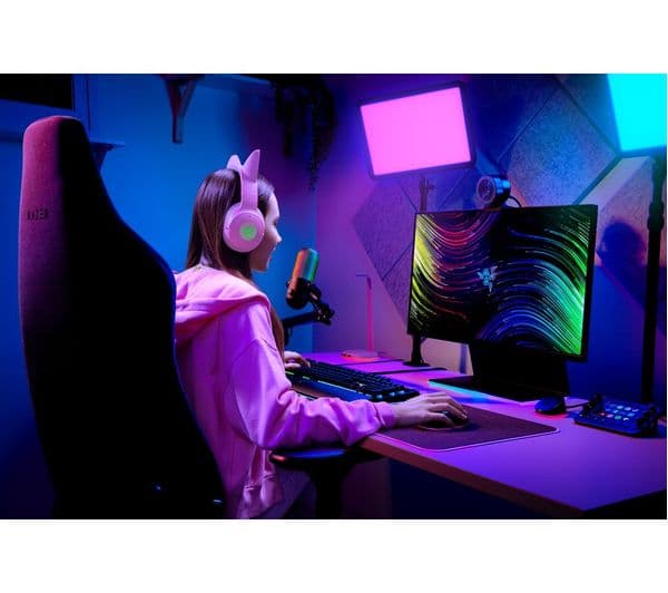 RAZER Seiren V3 Chroma Microphone Black - Image 9