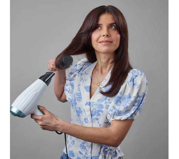 REMINGTON Shine Therapy D5216 Hair Dryer - White & Teal - Image 3