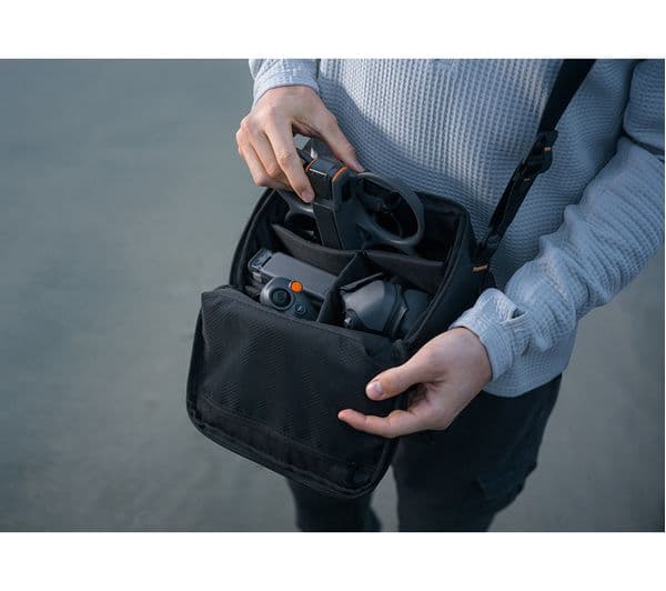 DJI Avata 2 Fly More Combo (3 Batteries) - Grey - Image 4