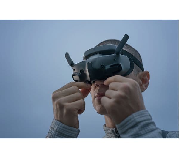DJI Avata 2 Fly More Combo (3 Batteries) - Grey - Image 8
