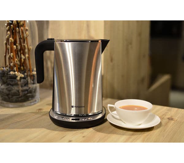 HOTPOINT WK30EAX0 Jug Kettle - Stainless Steel - Image 3