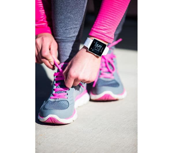 GARMIN vivoactive GPS Smartwatch - White - Image 5