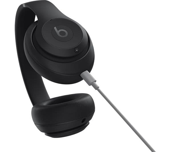 Beats Studio Pro Headphones Black - Image 5