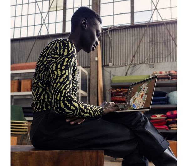 APPLE MacBook Air 13.6" (2024) - M3, 256 GB SSD, Midnight - Image 7