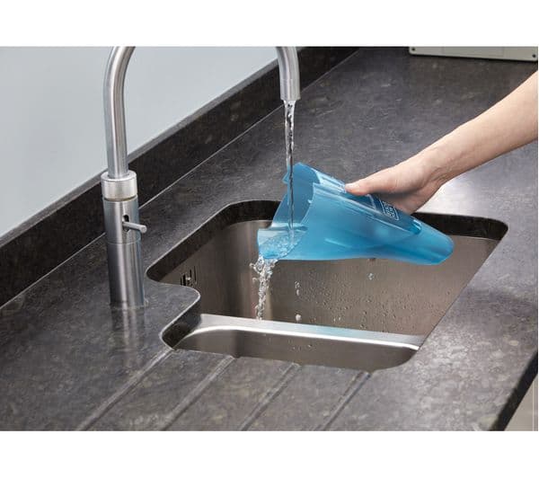 BLACK + DECKER Wet & Dry Dustbuster WDC215WA-GB Handheld Vacuum Cleaner - Blue - Image 3