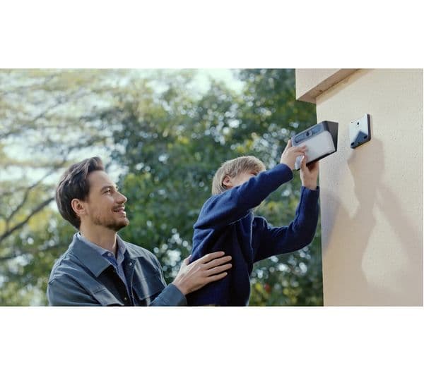 Eufy S120 Solar Wall Light Security Camera - Image 7