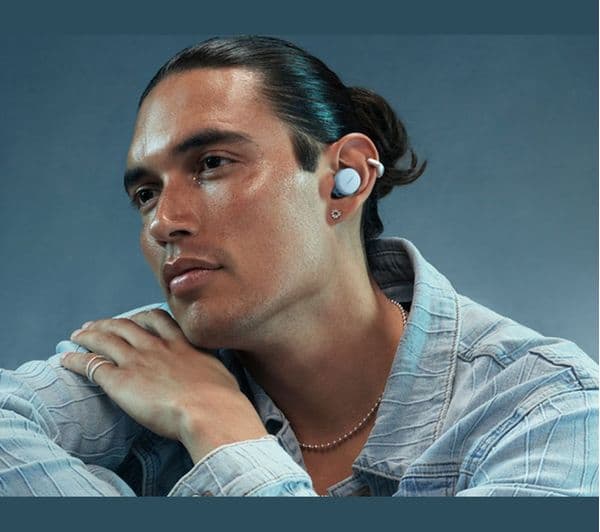 Bose QuietComfort Earbuds Ice Blue - Image 2