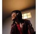 BOSE QuietComfort Ultra Wireless Bluetooth Noise-Cancelling Earbuds - White Smoke thumbnail 4