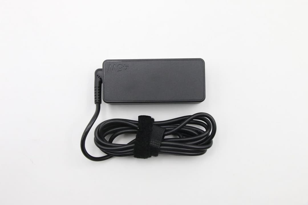45W Power Delivery AC adapter - Image 1