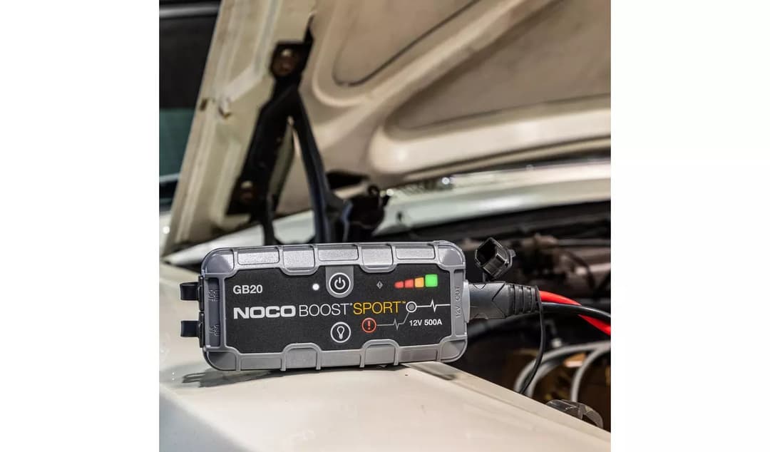 NOCO Boost GB20 500A 12V Jump Starter Power Bank for 4.0L Petrol Engines - Image 4