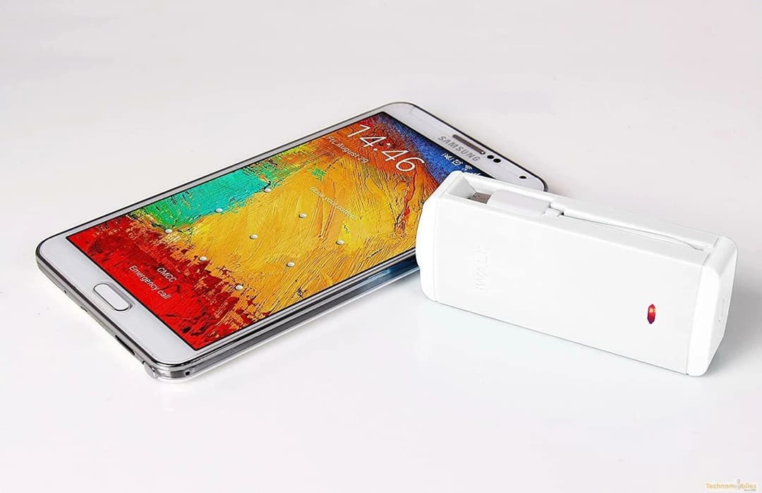 iWalk Charge It + 2600mAh Universal Micro USB Charger - Image 4