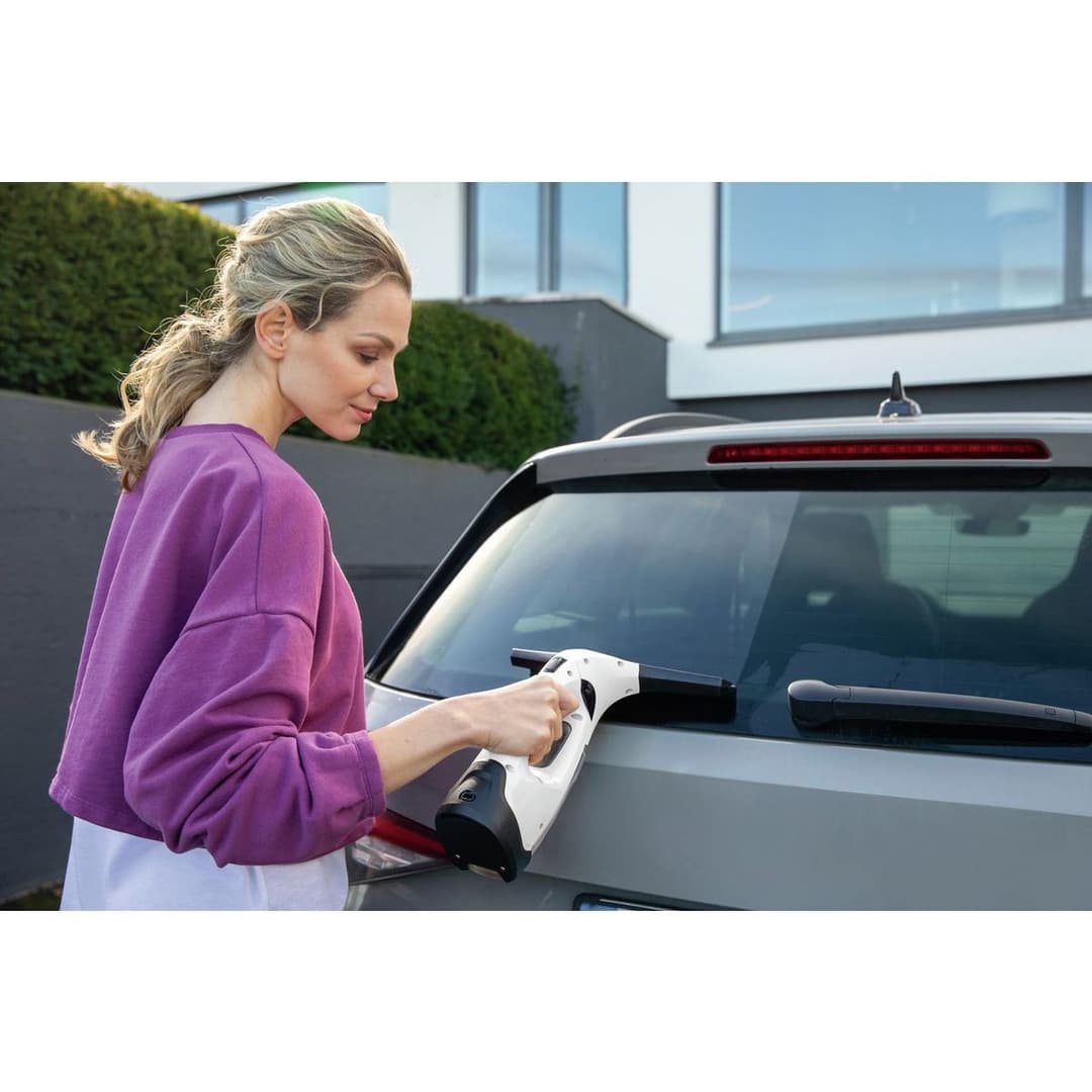 Karcher WV 2 Plus Handheld Window Vacuum Cleaner - Image 10