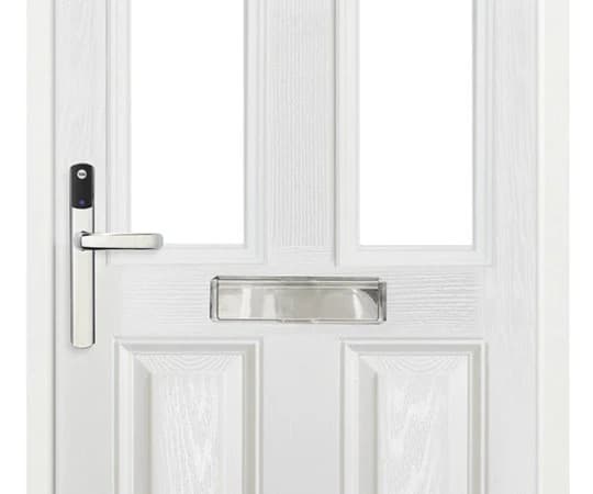 Yale Conexis L2 Polished Chrome Chrome-plated Smart Digital door lock - Image 2