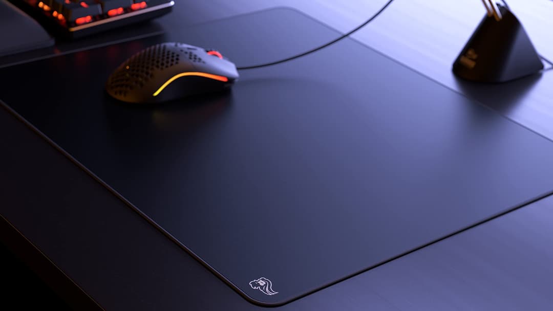 GLORIOUS Elements FIRE Hybrid Cloth Gaming Mousepad - Black - Image 3