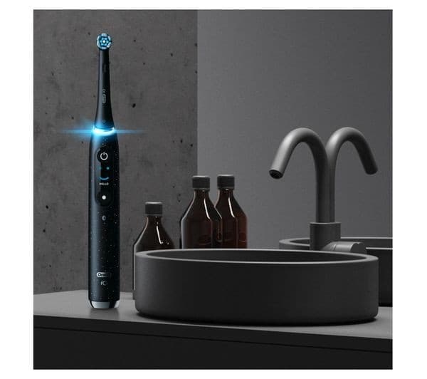 ORAL-B iO10 Electric Toothbrush + Charging Travel Case - Stardust White - Image 5