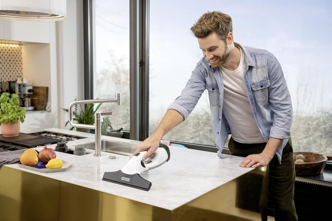 Kärcher WV 6 Plus Cordless Window Vacuum Cleaner - White - Image 5