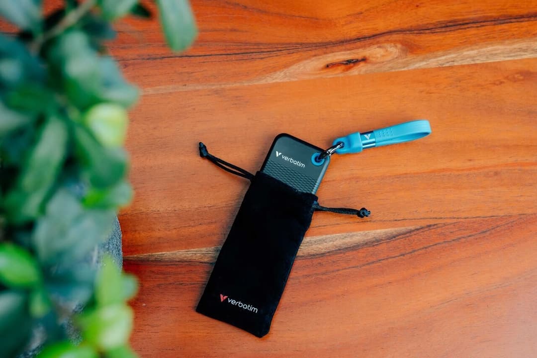 Verbatim Pocket SSD USB 3.2 Gen 2 256GB Black/Blue - Image 3