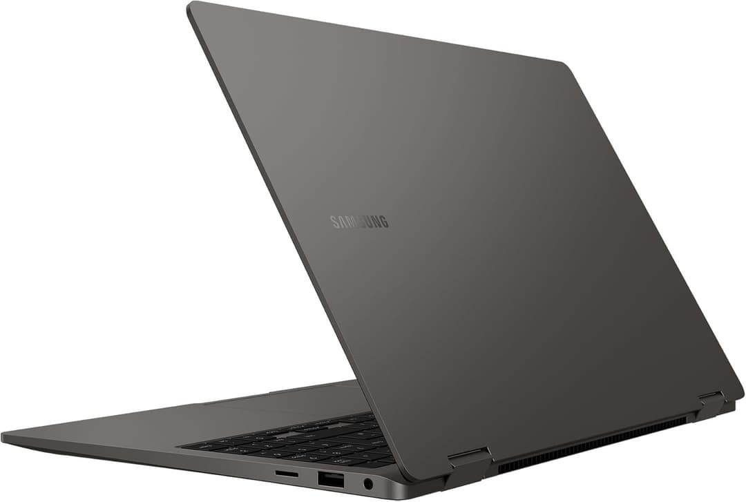 Samsung Galaxy Book3 360 13.3-inch Core i5 16GB RAM 512GB - Graphite - Image 4