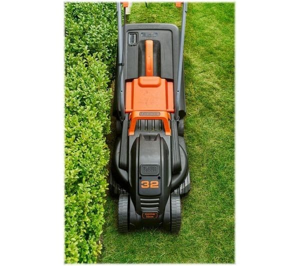 BLACK + DECKER BEMW351-GB 1000W 32cm Corded Rotary Lawn Mower - Black & Orange - Image 4