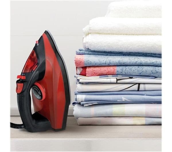 IGENIX PowerSteam Pro IG3126 Steam Iron - Red & Black - Image 2