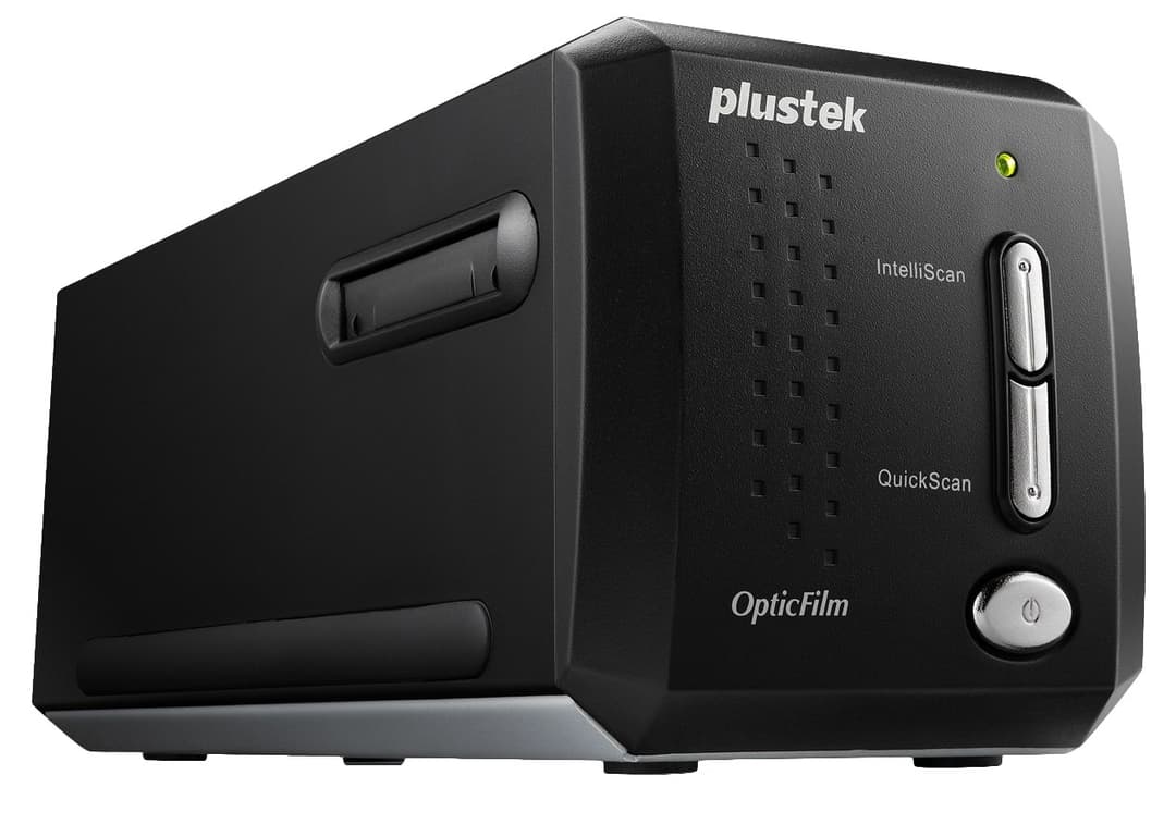 Plustek OpticFilm 8200i Ai Film/slide scanner 7200 x 7200 DPI Black - Image 1