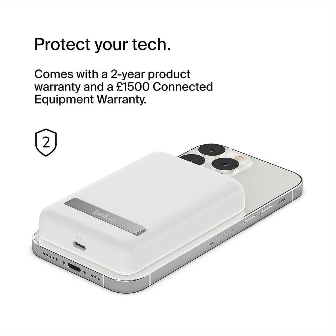 Belkin 5,000mAh MagSafe Compatible Powerbank & Stand - White - Image 5