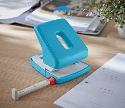 Leitz Cosy Hole Punch 2-hole 30 sheets - Image 2