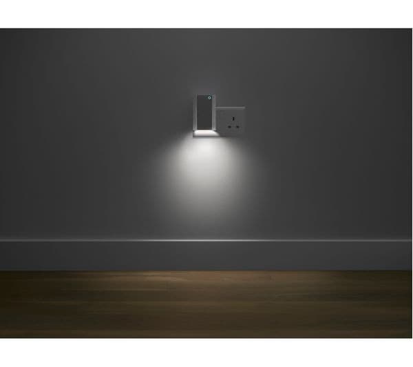 RING Chime Pro 2nd Generation WiFi Extender Doorbell Chime with Nightlight - White - Image 4