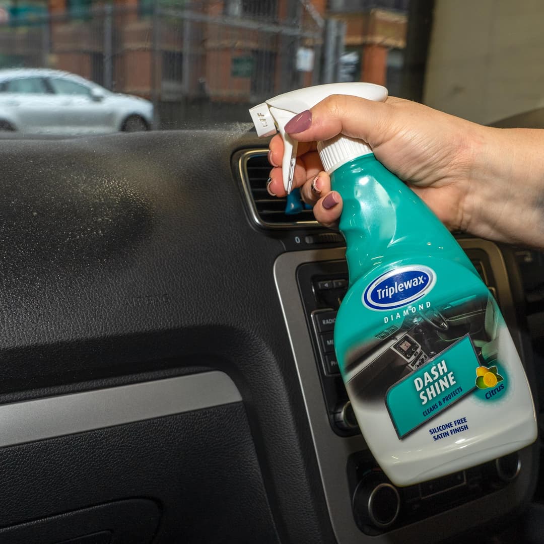 Triplewax Dash Shine 500ml – Cleans & Restores Dashboard with Anti-Static Finish - Image 4