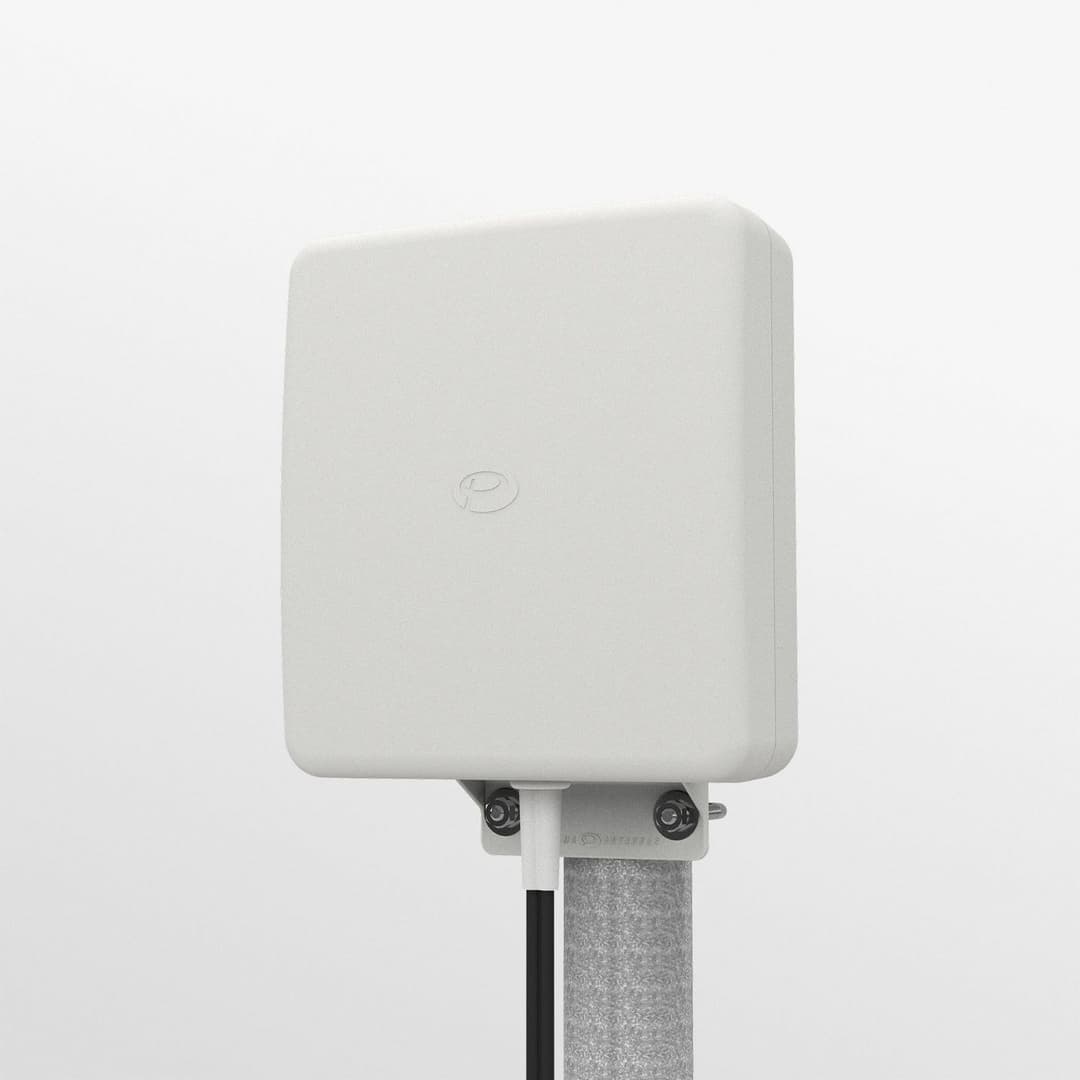 RUT951 (EU) WiFi/4G LTE  POE+ - Image 1