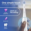 Oral-B iO2 Electric Toothbrush with Travel Case Pink thumbnail 8