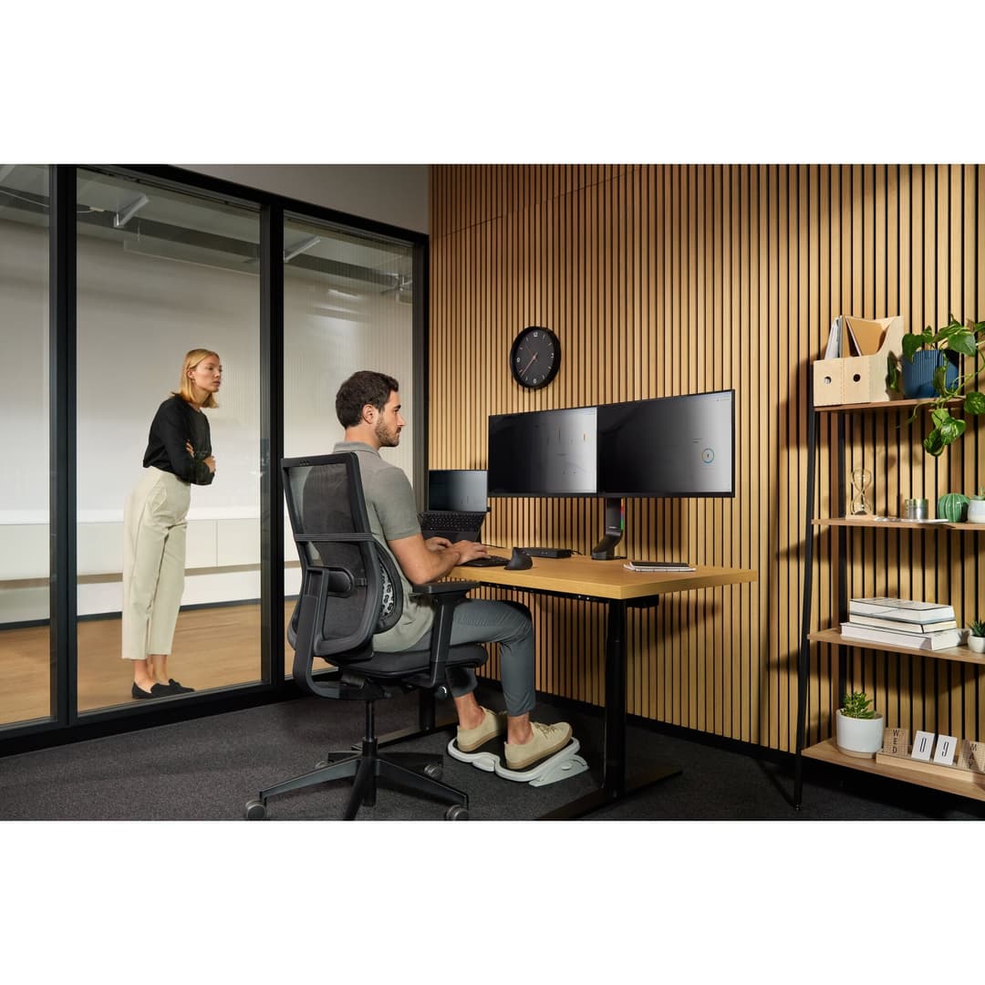 Kensington 2-way Removable Privacy Screen Filter for 23.6 inch 16:9 Displays - Image 4
