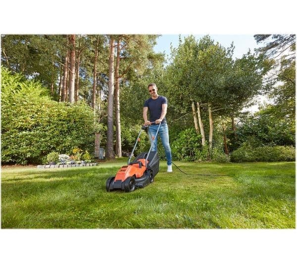 BLACK+DECKER BEMW451 32cm 1200W Corded Electric Rotary Lawn Mower - Image 7