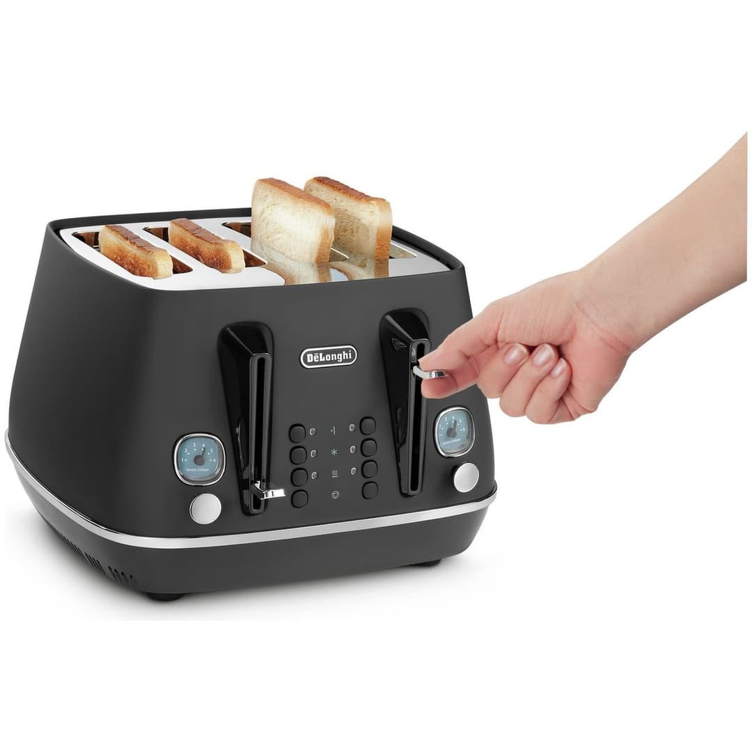 De'Longhi Distinta Moments CTIN4003.BK 4-Slice Toaster - Black - Image 2