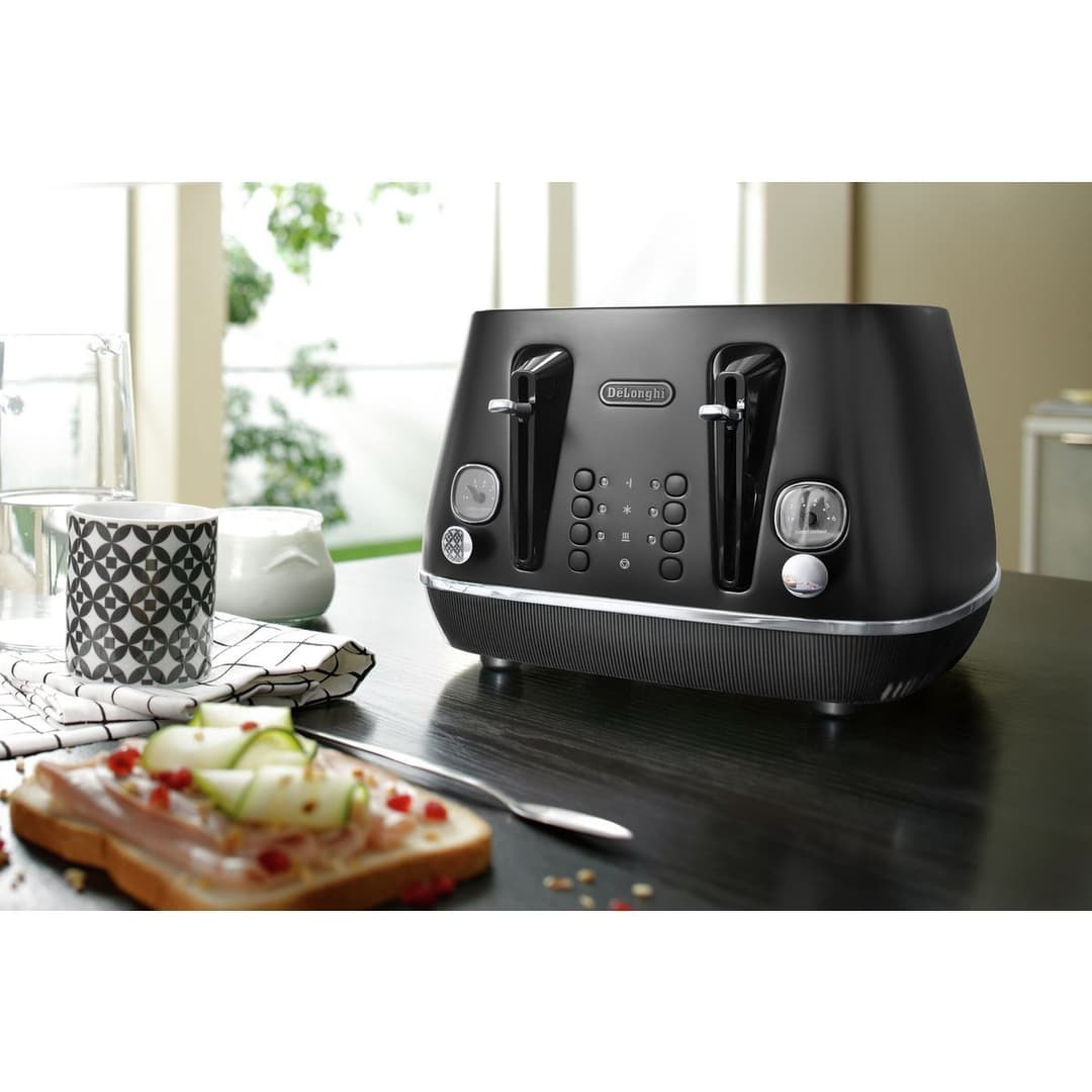 De'Longhi Distinta Moments CTIN4003.BK 4-Slice Toaster - Black - Image 4