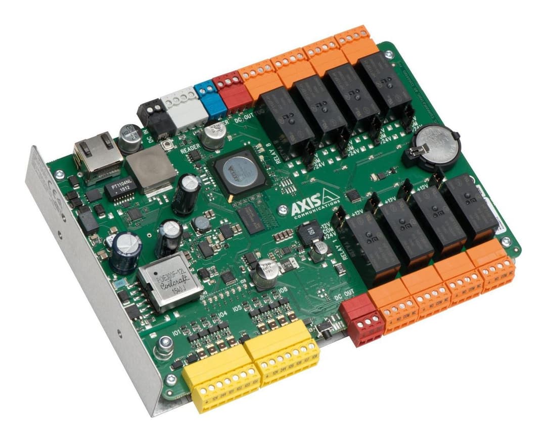 AXIS A9188 Network I/O Relay Module, 8 I/Os, 8 Relays - Image 1