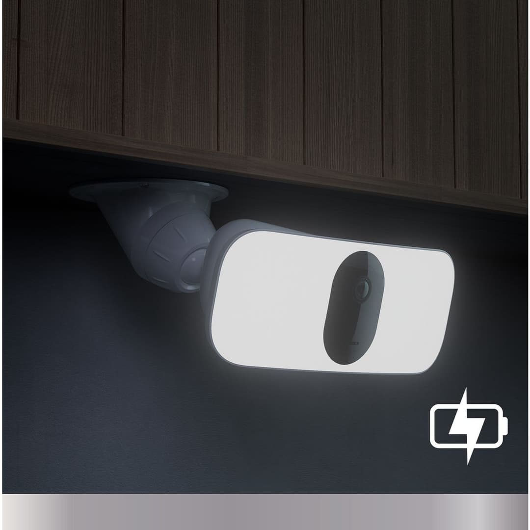 Arlo Pro 3 Floodlight Outdoor Security Camera 1 pack – White - Image 9