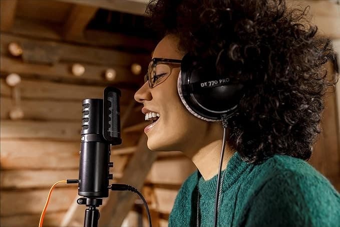 beyerdynamic DT 770 PRO 80 Ohm – Closed-Back Studio Headphones (80 Ohm) - Image 4