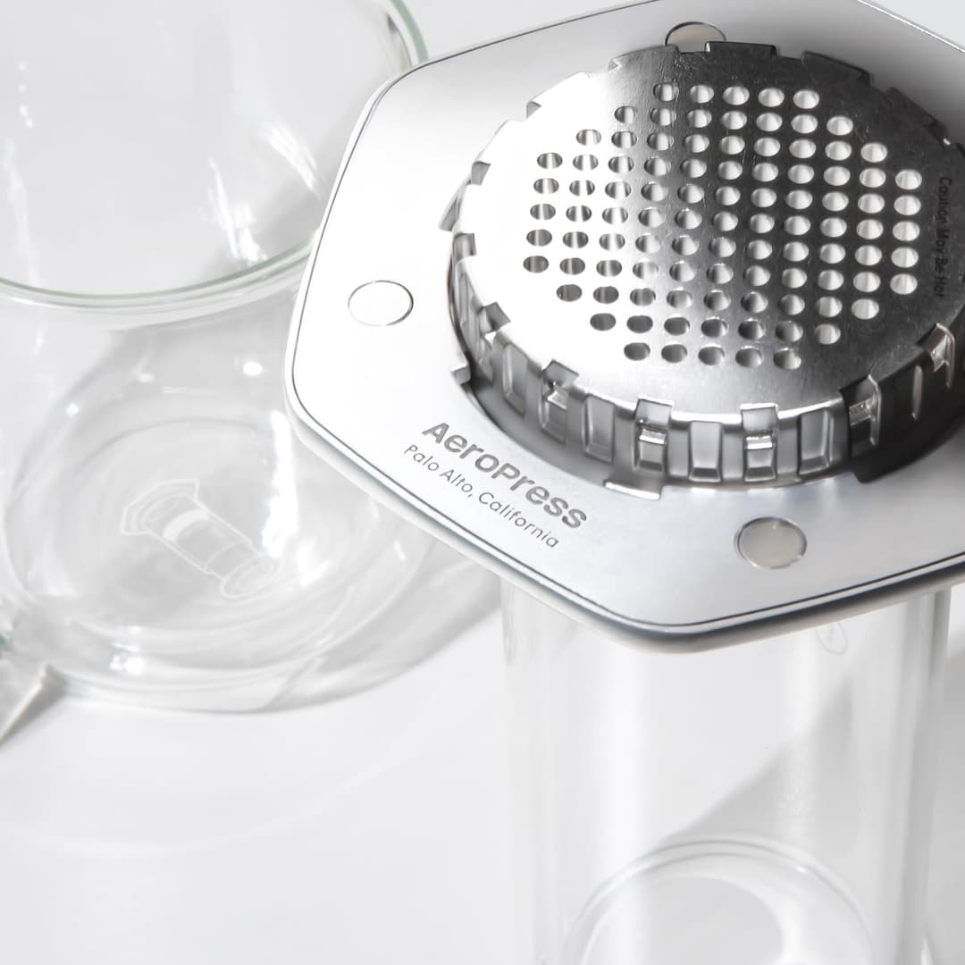 AeroPress Premium Coffee Press - Silver - Image 3