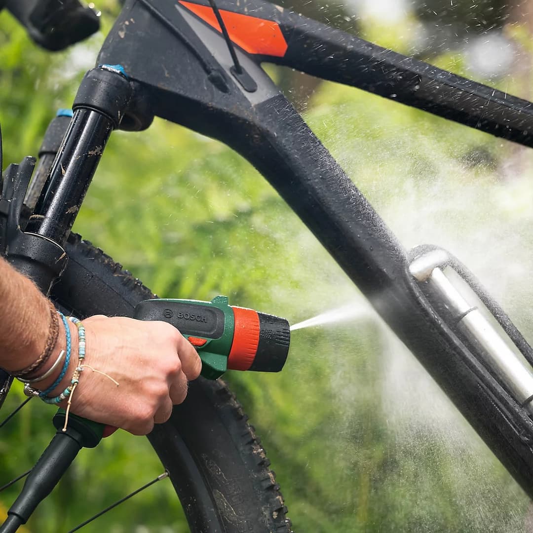Bosch Fontus Cordless Pressure Washer Water Tank 6L 18V Bare Tool - Image 4
