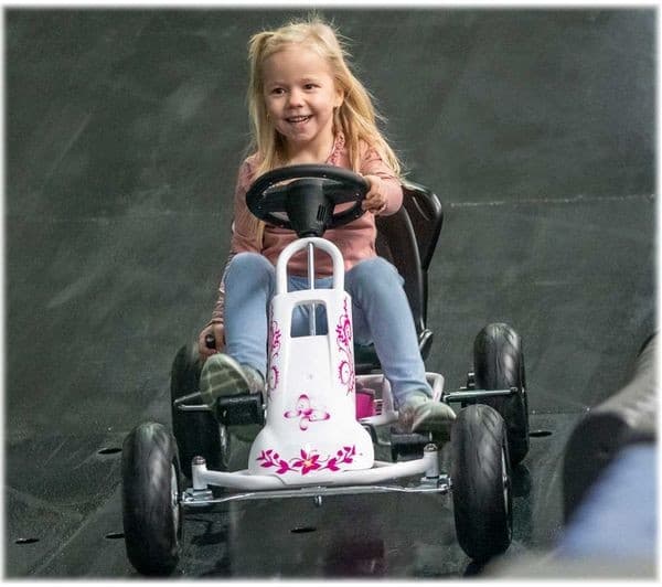 FERBEDO Air Runner Kids' Go-Kart - Pink & White - Image 2