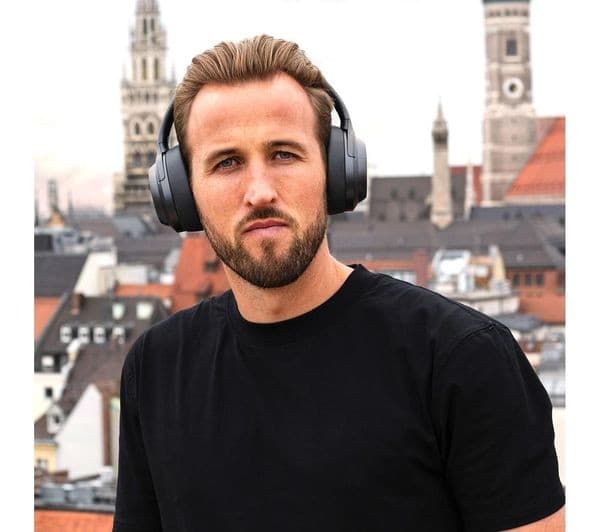 Our Pure Planet Signature Headphones Black - Image 3