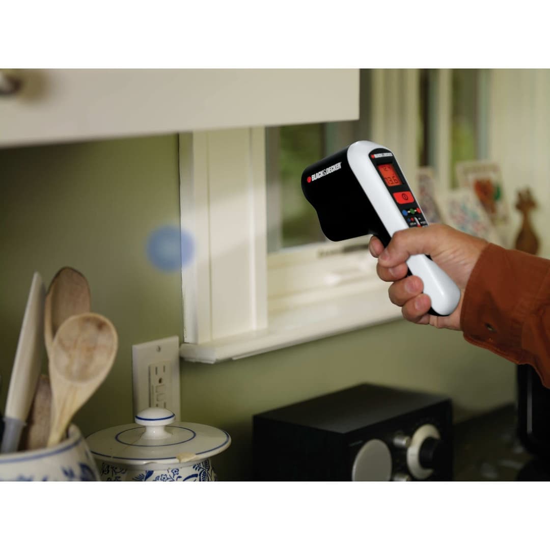 BLACK+DECKER TLD100 Digital Thermal Leak Detector - Black/Orange - Image 5