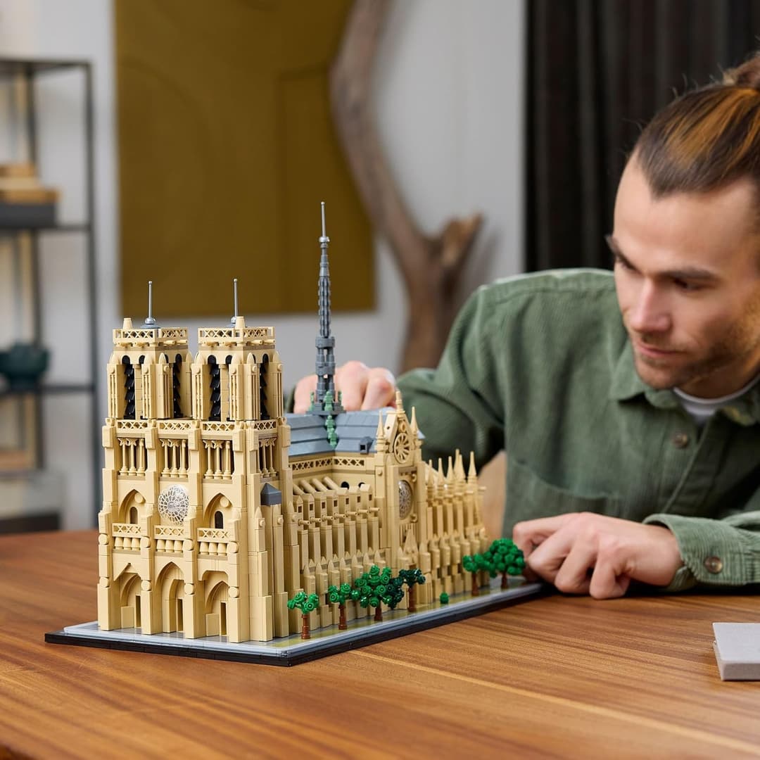LEGO Architecture Notre-Dame de Paris 21061 4,383 Pieces Architectural Building Set - Grey - Image 5